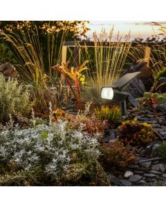 Solar-LED-Gartenleuchte, 200 Lumen, Schutzart IP65, mit Fernbedienung